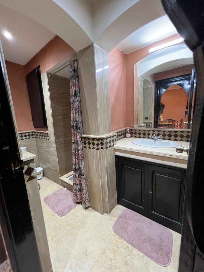 Luxury Apartment In The Heart Of Gueliz , Wifi, Pool Marrakesh Exterior photo